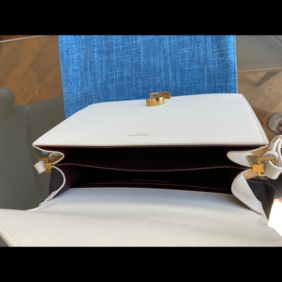 YSL Medium Cassandra Bag. - Picture 14 of 15